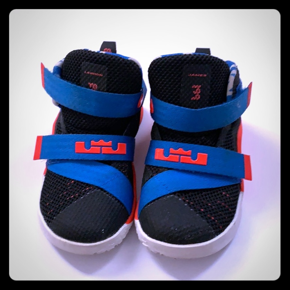 LeBron James 3 baby shoes